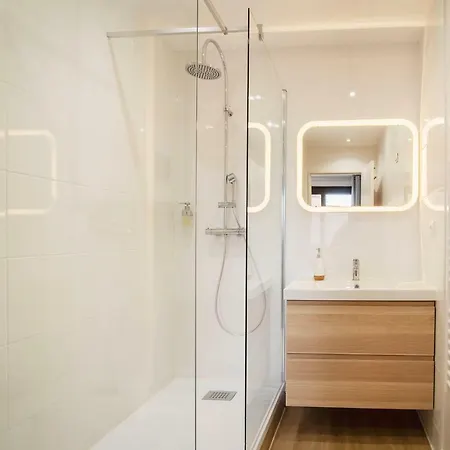 Apartment Hypercentre, Calme, Cosy, Parking Gratuit, Netflix Gratuit *